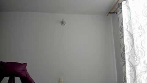 Adhara  guys here I am online days ending in even numberl I wait for you. online show from 11.04.25