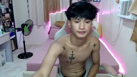 Snapshot of adi_ng chatting on 05.25.26 adi_ng online show from 05.25.26