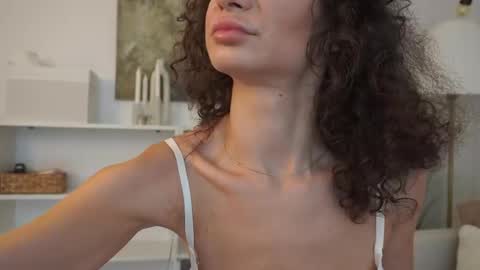 Adisson Fox online show from 09.22.25