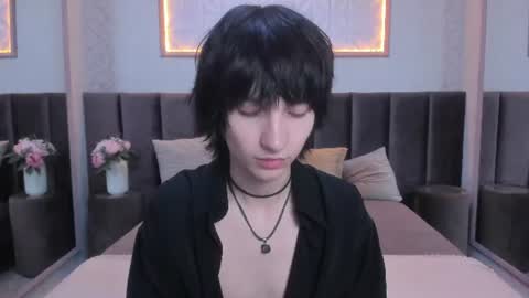 Snapshot of adonbev chatting on 06.15.26 adonbev online show from 06.15.26
