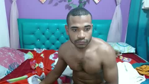 Snapshot of adonis_kodjoe chatting on 05.11.26 adonis_kodjoe online show from 05.11.26