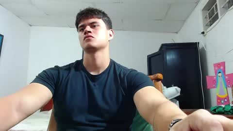 adonis_walkerx online show from 01.25.25