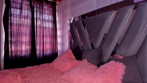 Stormi online show from 12.14.24