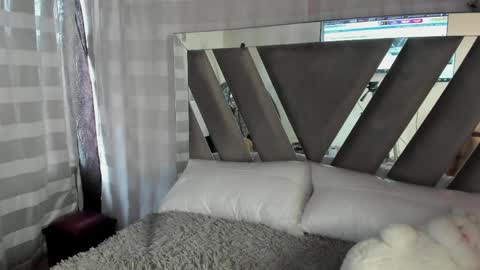 Snapshot of adorabolt chatting on 04.18.26 Stormi online show from 04.18.26