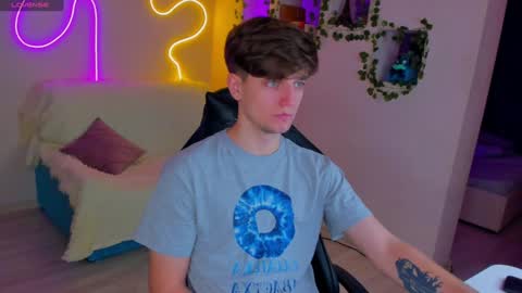 Snapshot of adrean_sofi chatting on 01.24.25 adrean_sofi online show from 01.24.25