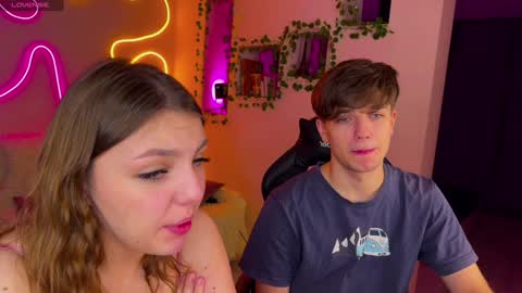 Snapshot of adrean_sofi chatting on 01.28.25 adrean_sofi online show from 01.28.25