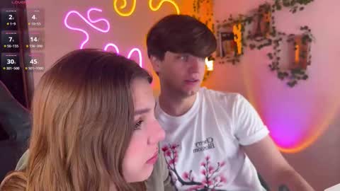 Snapshot of adrean_sofi chatting on 10.11.25 adrean_sofi online show from 10.11.25