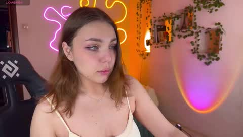 Snapshot of adrean_sofi chatting on 10.12.25 adrean_sofi online show from 10.12.25