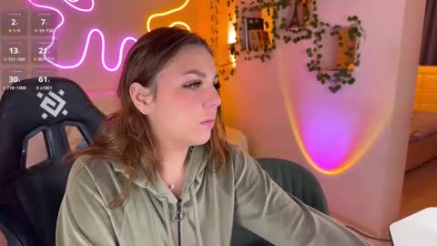 Snapshot of adrean_sofi chatting on 10.30.25 adrean_sofi online show from 10.30.25