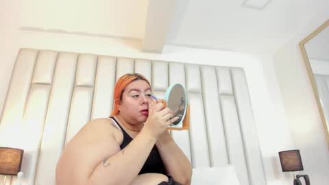 ANDREA PEREZ online show from 10.17.25