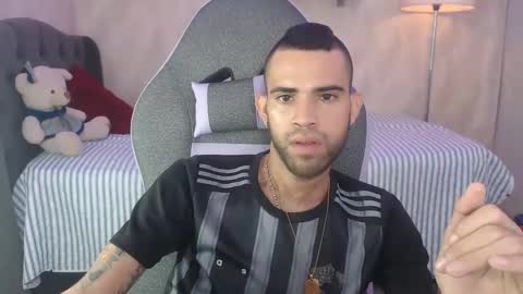 adri_sexboy online show from 12.02.24