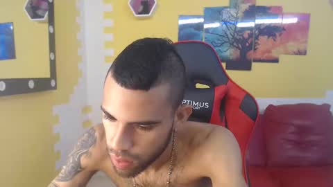 adri_sexboy online show from 12.04.24