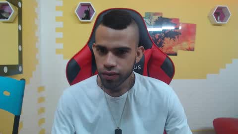 adri_sexboy online show from 12.10.24