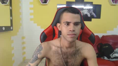 adri_sexboy online show from 01.03.25