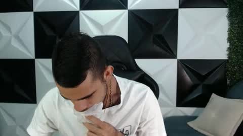 adri_sexboy online show from 01.10.25