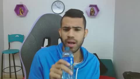 adri_sexboy online show from 01.15.25