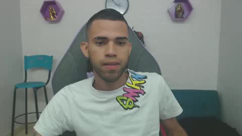 adri_sexboy online show from 01.23.25