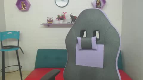 adri_sexboy online show from 01.27.25