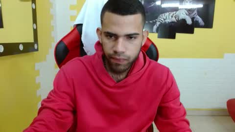 adri_sexboy online show from 01.28.25