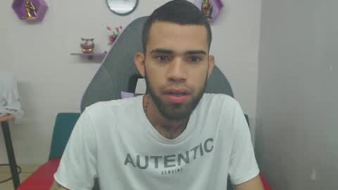 adri_sexboy online show from 02.07.25