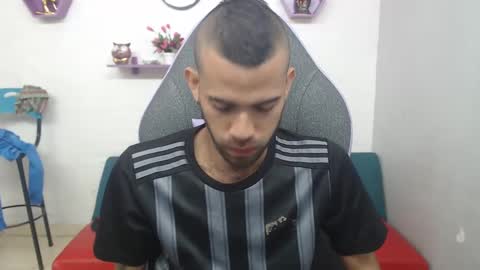 adri_sexboy online show from 03.04.25