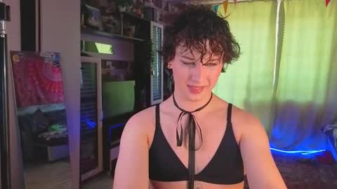 Snapshot of adrian_touch chatting on 03.25.26 Adri online show from 03.25.26