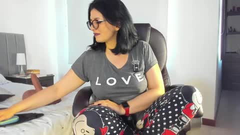 Adriana online show from 04.11.26