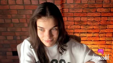 Snapshot of adriana_allen chatting on 01.14.25 Adri online show from 01.14.25