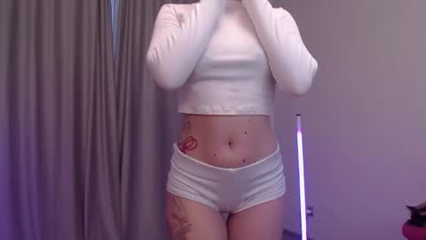 Snapshot of adriana_meow246 chatting on 12.16.25 Adriana online show from 12.16.25