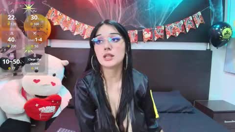 Adri  online show from 11.02.25