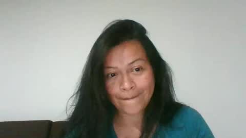 Snapshot of adrianagogo18 chatting on 02.14.25 adrianagogo18 online show from 02.14.25