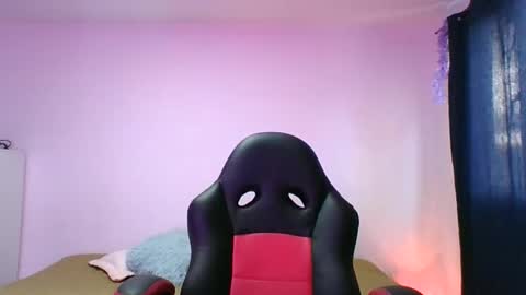 Snapshot of adrianagogo18 chatting on 09.26.25 adrianagogo18 online show from 09.26.25