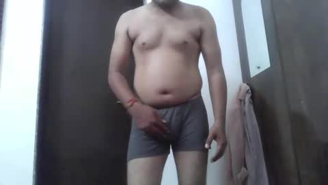 Snapshot of adudeandsexy chatting on 05.08.26 adudeandsexy online show from 05.08.26