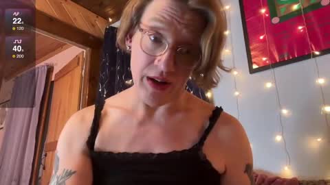 Snapshot of adventureminded chatting on 01.18.25 Missy online show from 01.18.25