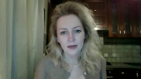 Snapshot of aeroliss chatting on 04.03.26 aeroliss online show from 04.03.26