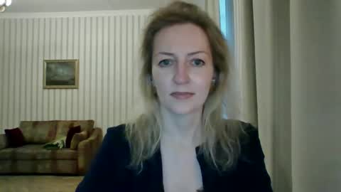 Snapshot of aeroliss chatting on 04.23.26 aeroliss online show from 04.23.26