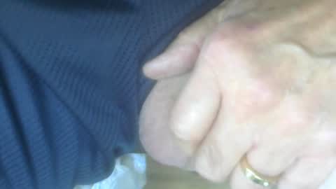 Snapshot of afaze4me chatting on 01.04.25 NE Ohio BiGuy online show from 01.04.25