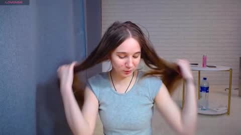 Snapshot of afeliya_shy chatting on 02.10.25 afeliya_shy online show from 02.10.25