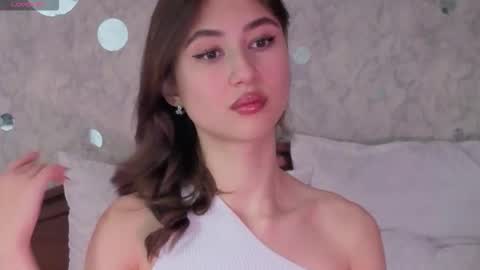 AffiinaLovsx online show from 11.21.25