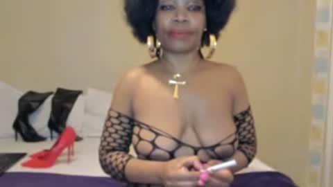 Snapshot of aficangagqueen chatting on 07.29.26 AfricanSquirtQueen online show from 07.29.26