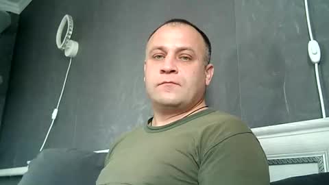 Sasha online show from 12.15.25