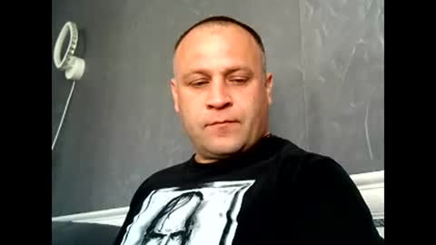 Snapshot of afonya342 chatting on 04.19.26 Sasha online show from 04.19.26