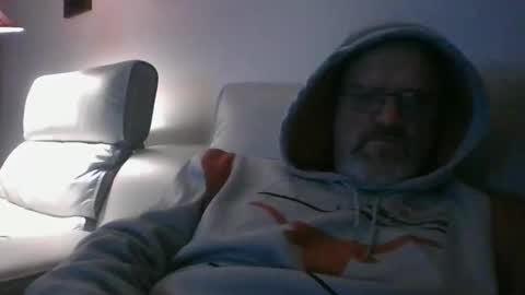 Snapshot of afr10221966 chatting on 11.14.25 afr10221966 online show from 11.14.25