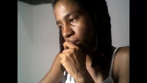 Snapshot of africadeluxe chatting on 06.09.26 Africa online show from 06.09.26