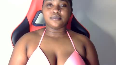 stella online show from 10.15.25