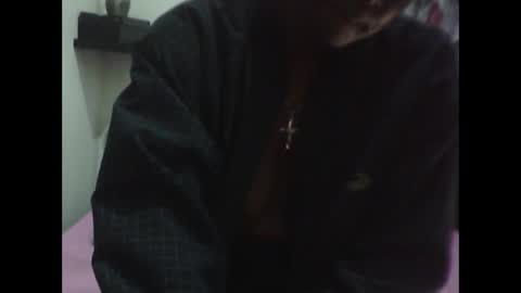 Snapshot of african_beauties chatting on 12.21.25 Mia Friends online show from 12.21.25