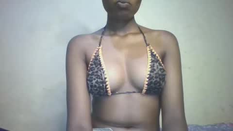 Snapshot of african_beuty20 chatting on 04.03.26 Wendy online show from 04.03.26