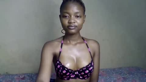 Snapshot of african_beuty20 chatting on 04.04.26 Wendy online show from 04.04.26