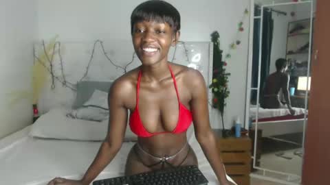 Snapshot of africanpetitequeen chatting on 12.26.24 CIARA online show from 12.26.24