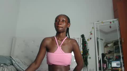Snapshot of africanpetitequeen chatting on 01.08.25 CIARA online show from 01.08.25